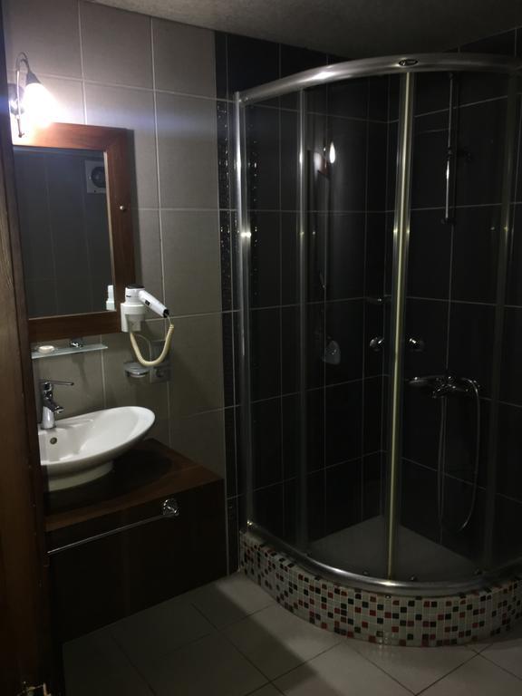 City Wall Hotel Istanbul Bagian luar foto