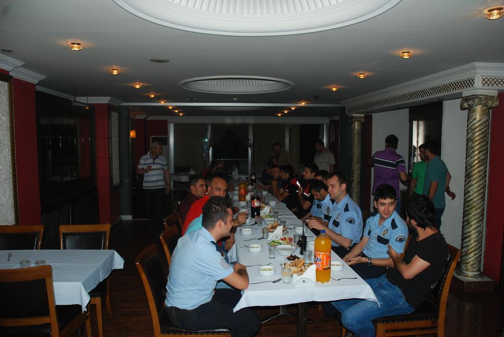 City Wall Hotel Istanbul Bagian luar foto