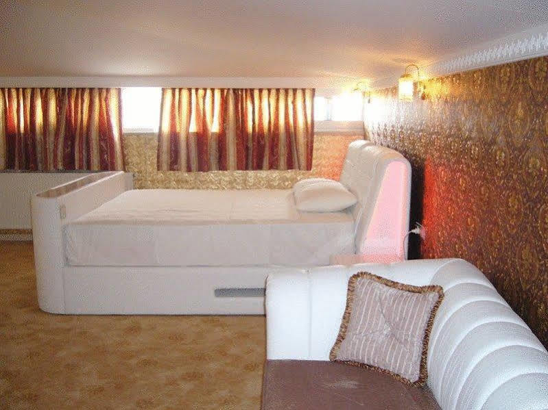 City Wall Hotel Istanbul Bagian luar foto